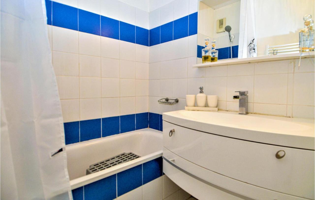 Lovely Apartment In Orange With Kitchen Экстерьер фото